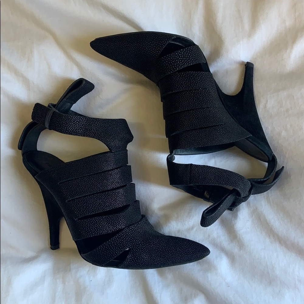 Authentic Alexander Wang Bianca Stingray Pointed Heel pump